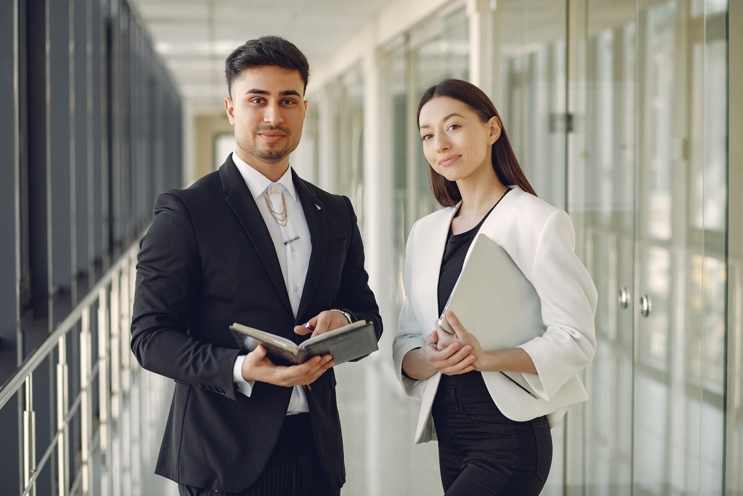 Mesmo entre profissionais qualificados, emprego formal recua em junho